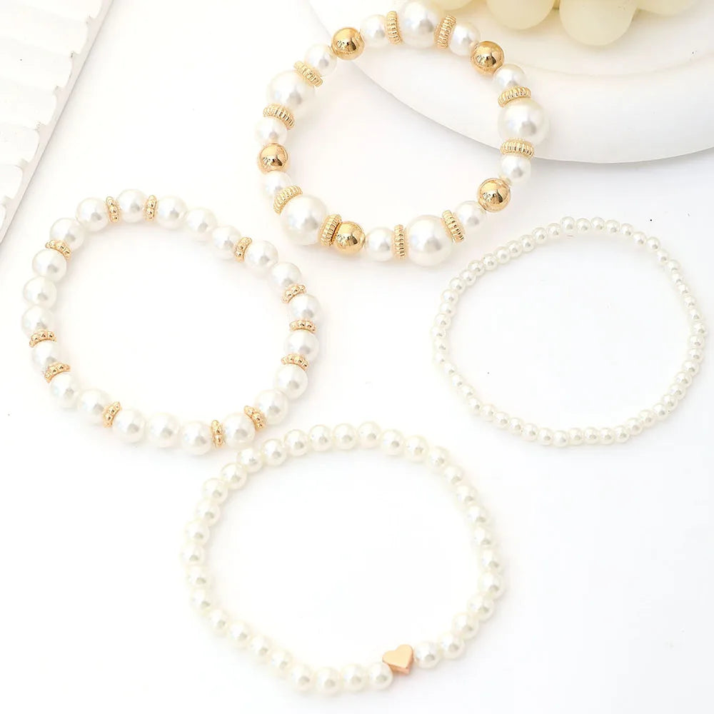 4pcs/Set Simple White Faux Pearls Beads Beaded Heart Temperament Bracelet Set Elegant Handmade Hand String Jewelry Accessory