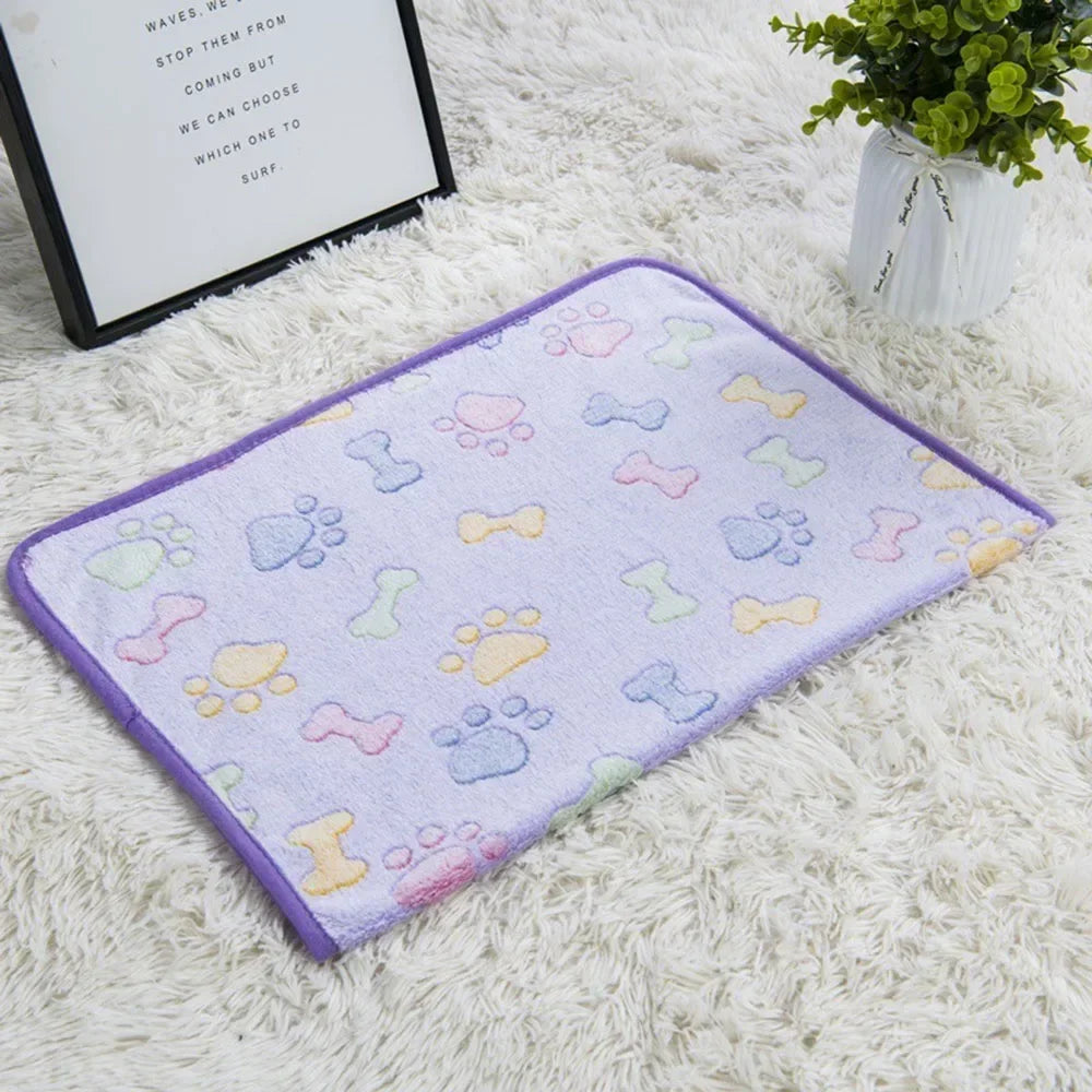 Dog Blanket Washable Fuzzy Soft Pet Mat Throw Cover for Kennel Crate Bed Cute Paw Pattern Puppy Cat Bed Blanket Mat Pet Blankets