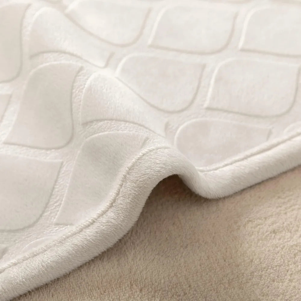 Waterproof Dog Blanket Bed Cover Dog Crystal Velvet Moroccan Fuzzy Cozy Plush Pet Blanket Throw Blanket for Couch Sofa(40 * 60