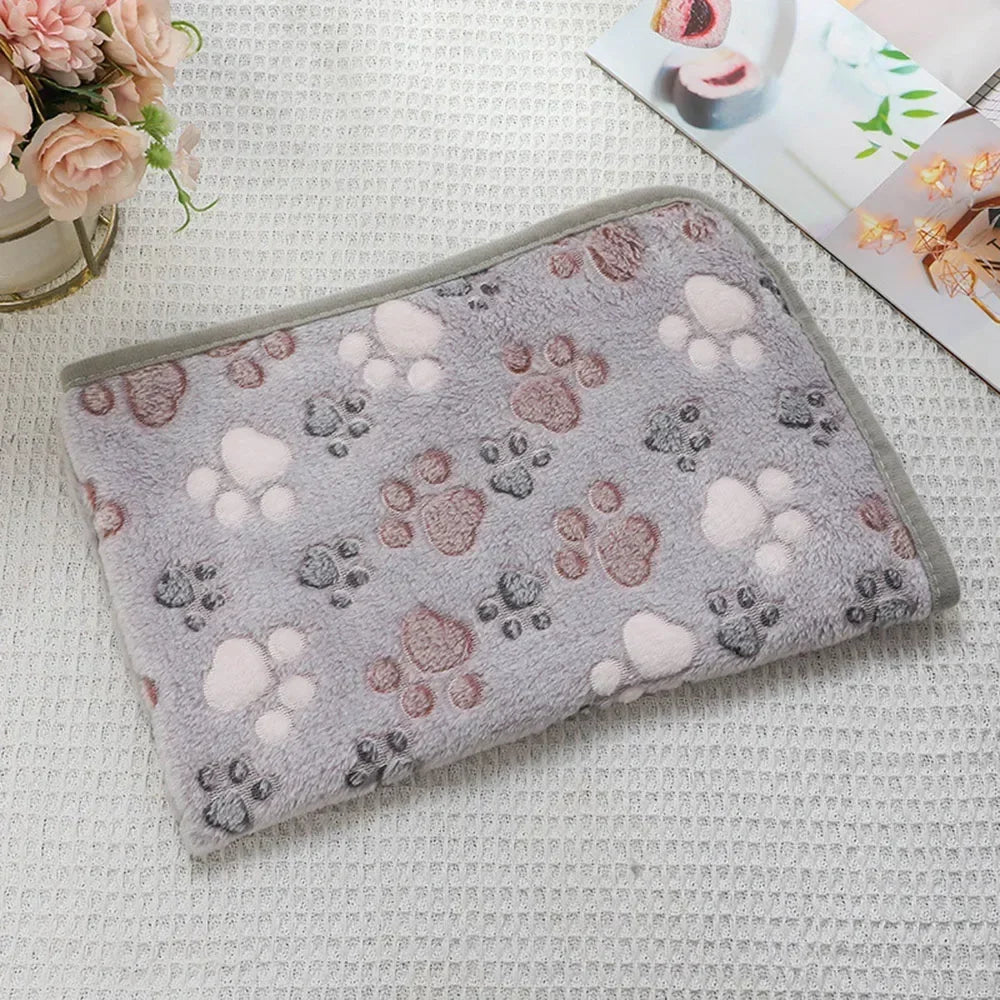 Dog Blanket Washable Fuzzy Soft Pet Mat Throw Cover for Kennel Crate Bed Cute Paw Pattern Puppy Cat Bed Blanket Mat Pet Blankets