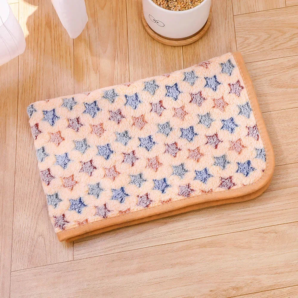 Dog Blanket Washable Fuzzy Soft Pet Mat Throw Cover for Kennel Crate Bed Cute Paw Pattern Puppy Cat Bed Blanket Mat Pet Blankets