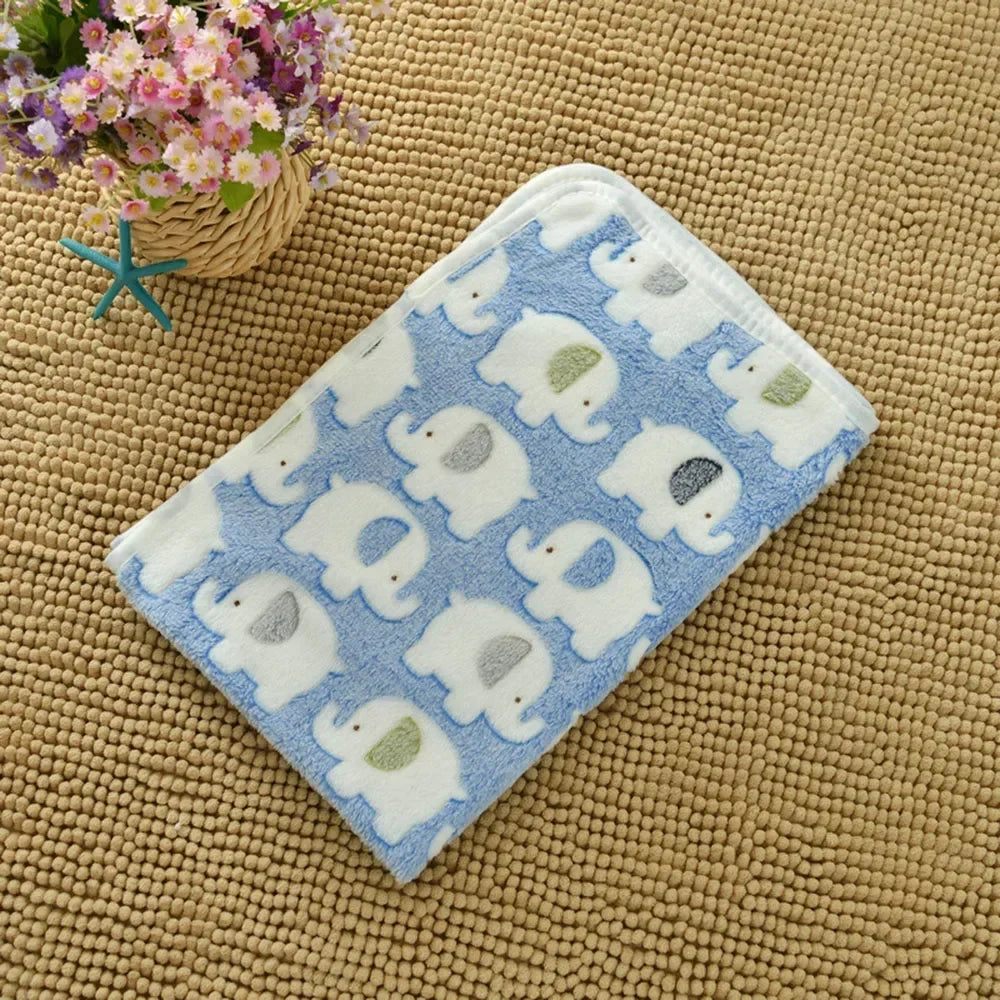 Dog Blanket Washable Fuzzy Soft Pet Mat Throw Cover for Kennel Crate Bed Cute Paw Pattern Puppy Cat Bed Blanket Mat Pet Blankets