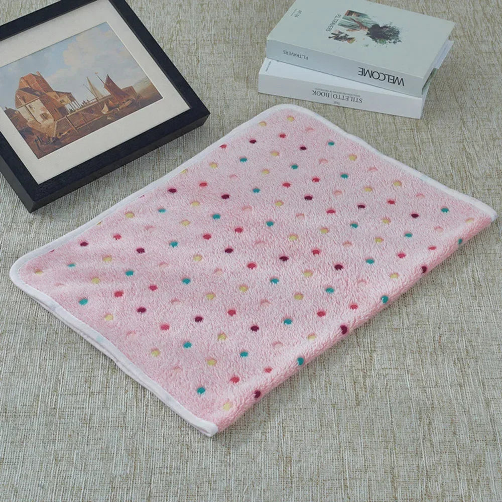 Dog Blanket Washable Fuzzy Soft Pet Mat Throw Cover for Kennel Crate Bed Cute Paw Pattern Puppy Cat Bed Blanket Mat Pet Blankets