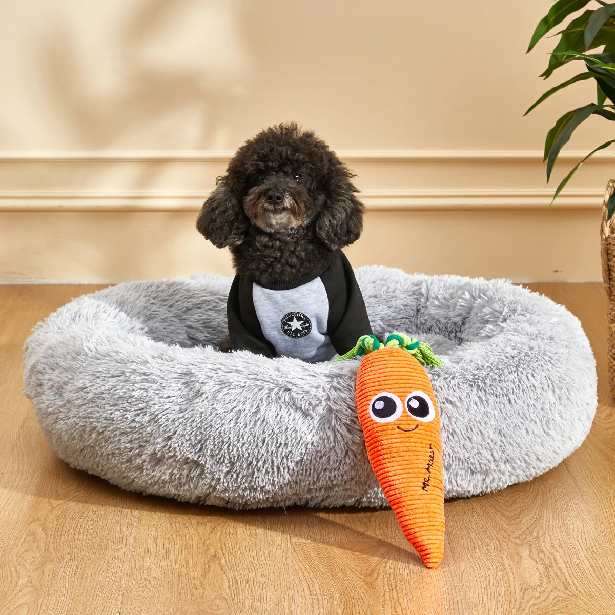 Durable Plush Carrot Dog Chew Toy with Squeaker Sound - Interactive Vegetable Pet Toys for Small Medium Large Dogs Accessories